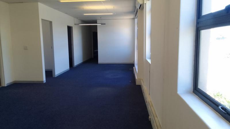 To Let commercial Property for Rent in Parow North Western Cape